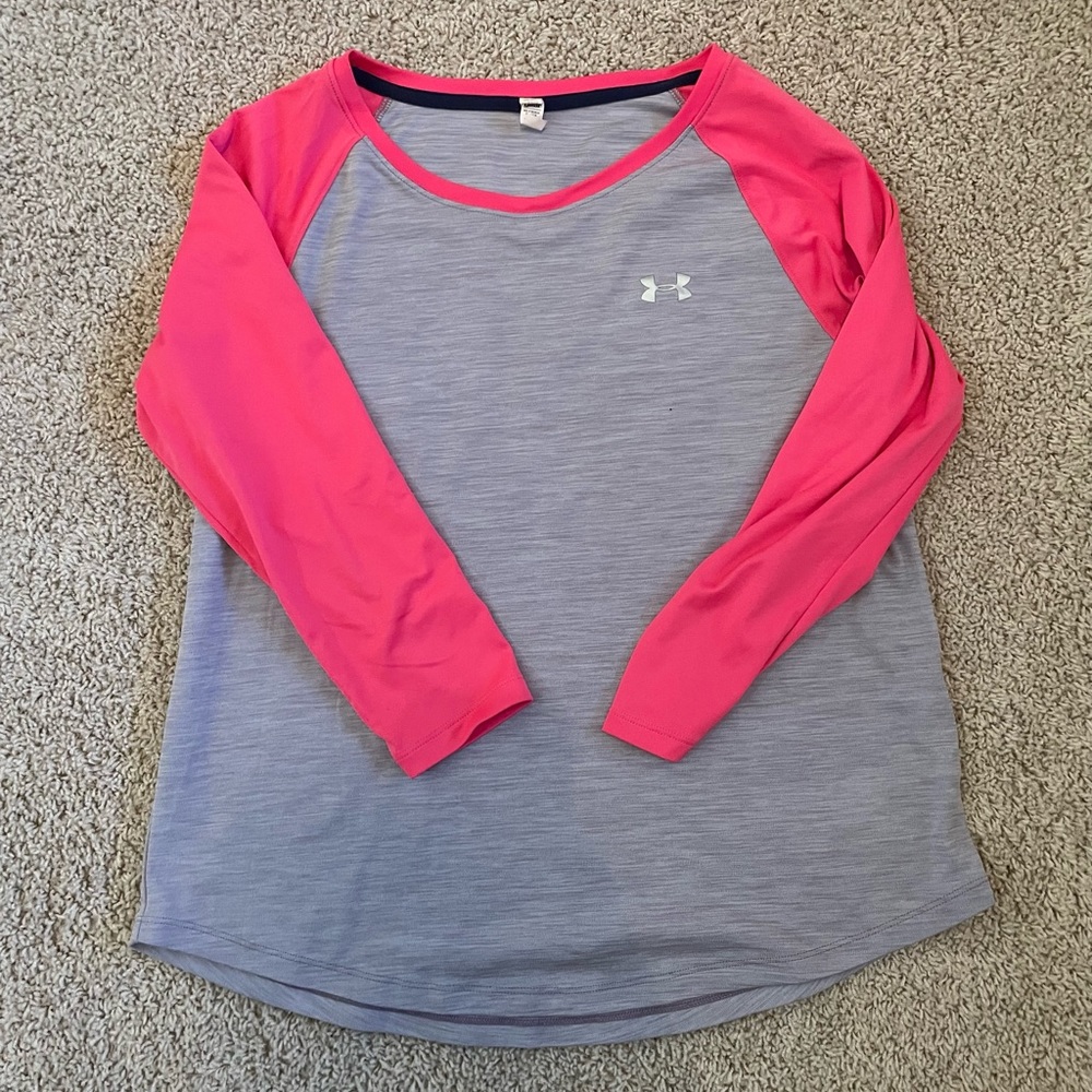 Under Armour 3/4 Sleeve Shirt Size L